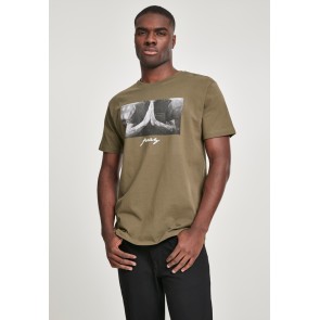 Urban Classics Pray Tee olive-groen