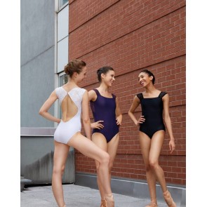 Balletpak voor dames en kinderen - Kapmouwtjes - Vierkante halslijn - Open rug - Lycra/Gaas - Ballet Rosa Dauphine
