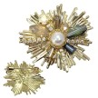 Alista Gouden Metalen Sneeuwkristal Broche met Kristallen en Strass Steentjes